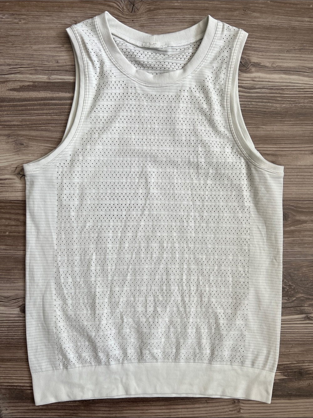 Lululemon Breeze By Muscle Tank II